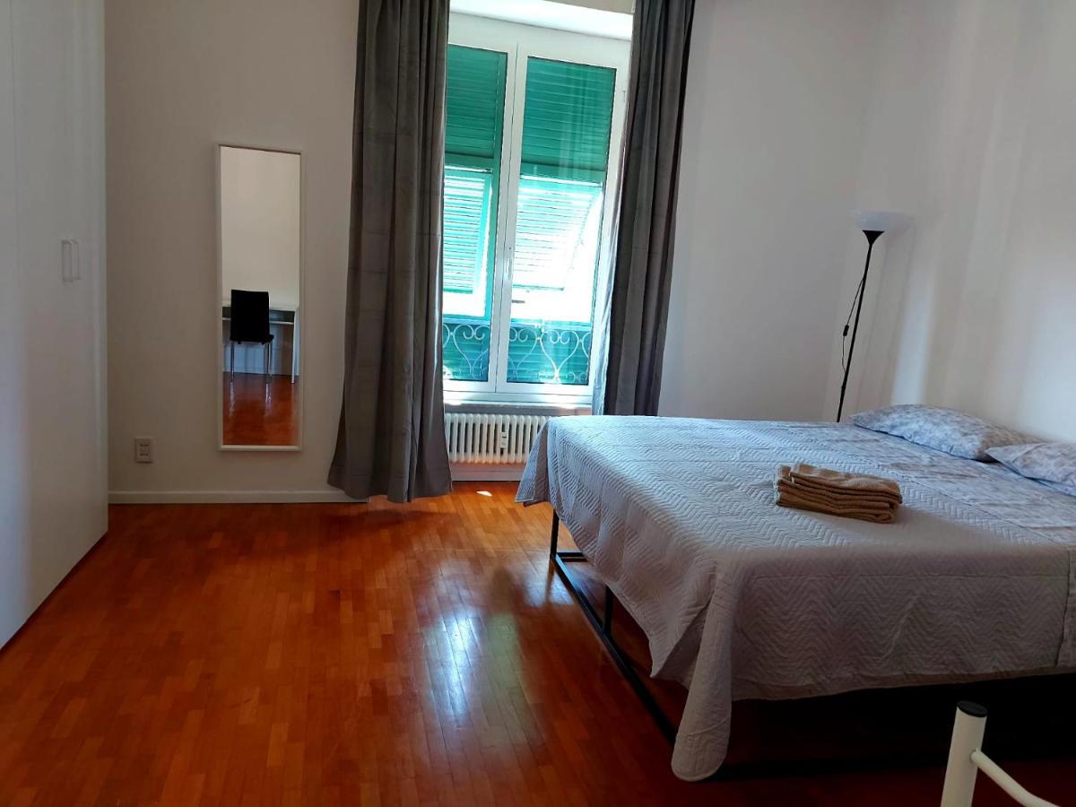 La Dulce Stanza Panzió Genova Kültér fotó